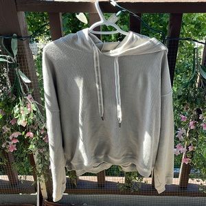 Grey hoddie